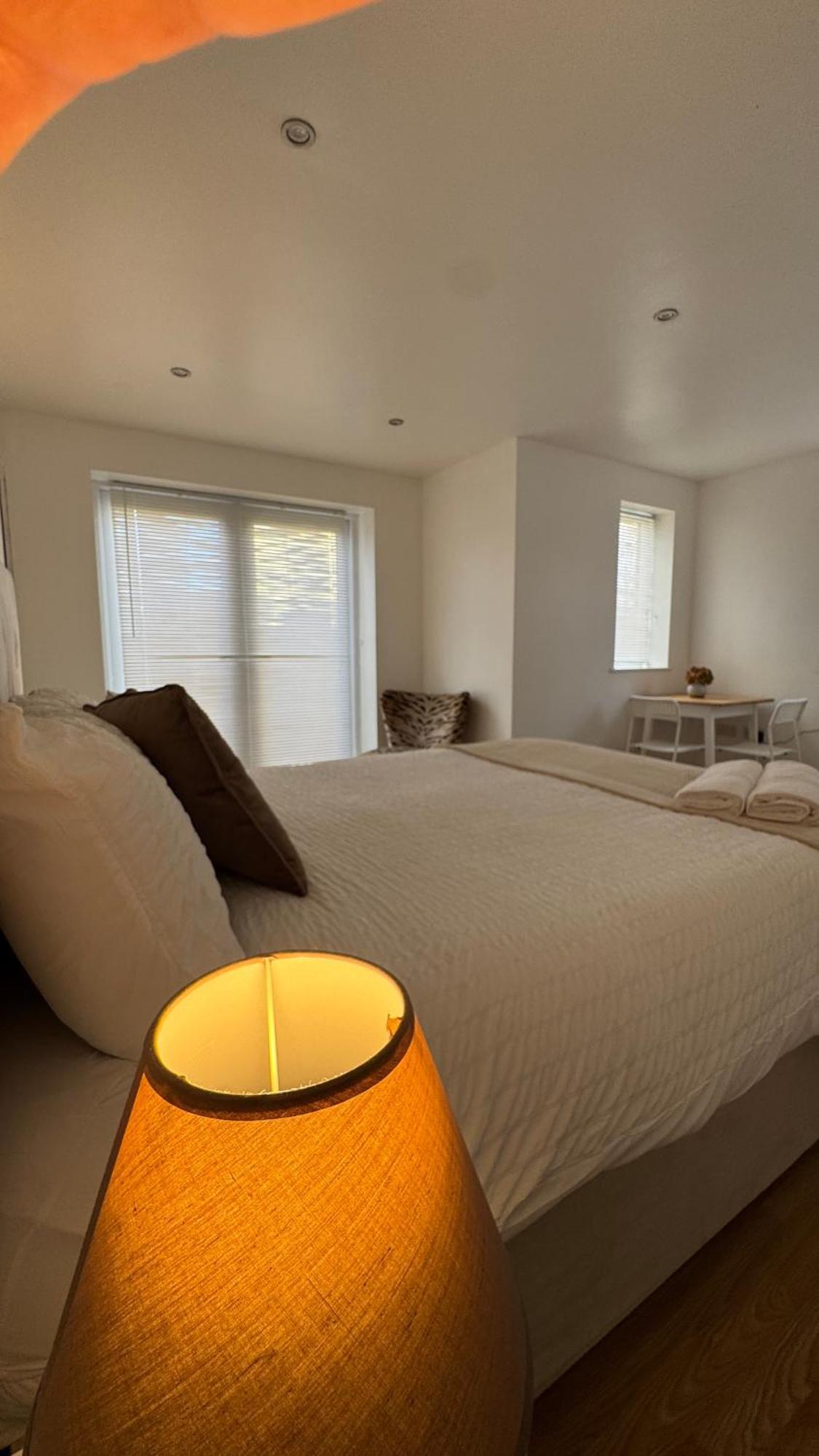 Little Luxe Shared House Otel Bristol Dış mekan fotoğraf